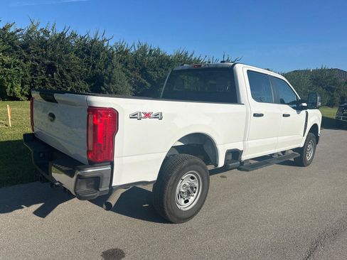 Used 2024 Ford F250 XL w/ XL Chrome Package AWD/4WD image 14