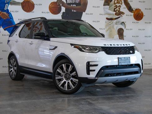 Used 2019 Land Rover Discovery HSE image 2