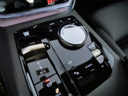 Used 2025 BMW X3 xDrive30i image 21