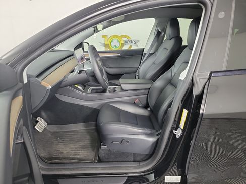 Used 2024 Tesla Model Y Performance AWD/4WD image 5
