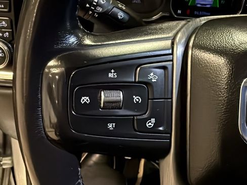 Used 2020 GMC Sierra 3500 Denali w/ Denali Ultimate Package AWD/4WD image 32