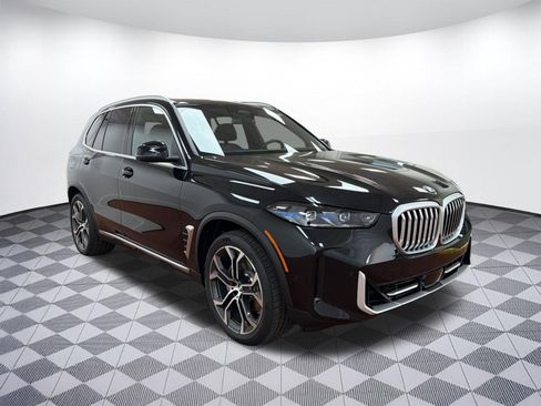New 2026 BMW X5 xDrive40i w/ Climate Comfort Package AWD/4WD image 7