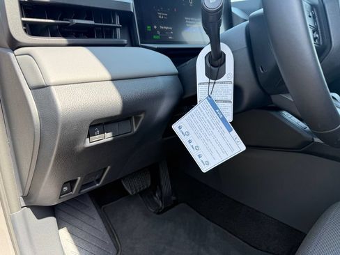 Certified 2026 Toyota RAV4 SE AWD/4WD image 14