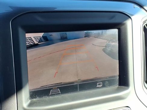 Used 2023 Chevrolet Silverado 1500 Custom image 24