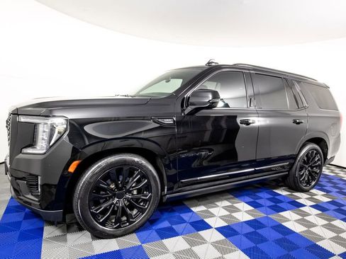 Used 2023 GMC Yukon Denali w/ Max Trailering Package AWD/4WD image 1