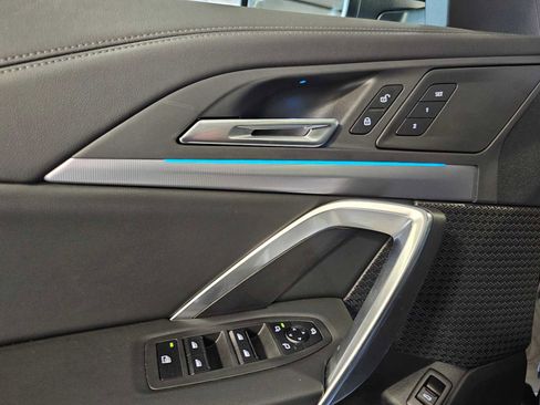 Used 2025 BMW X1 xDrive28i w/ Technology Package image 30