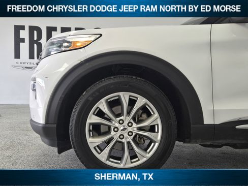 Used 2024 Ford Explorer Limited image 6