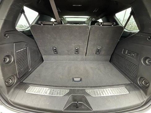 Used 2023 GMC Yukon Denali image 46