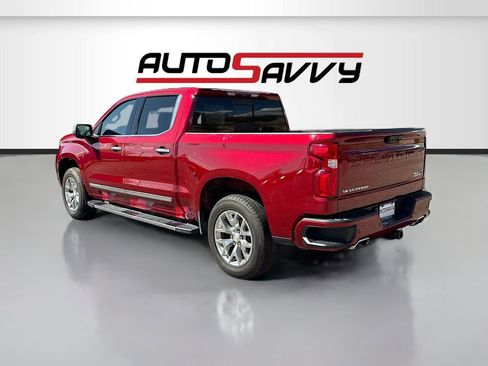 Used 2025 Chevrolet Silverado 1500 High Country w/ Technology Package AWD/4WD image 5