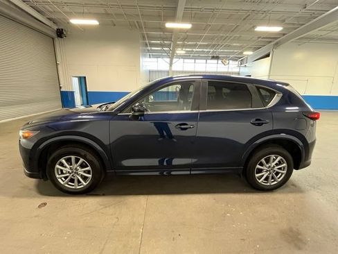 Used 2025 MAZDA CX-5 AWD 2.5 S w/ Select Package image 6