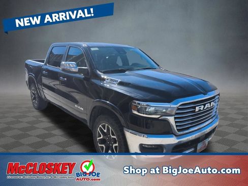 Used 2025 RAM 1500 Laramie AWD/4WD image 1
