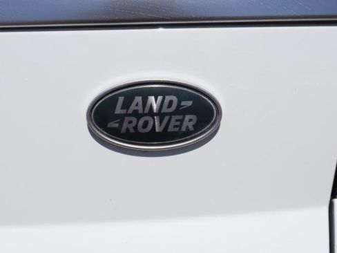 Used 2016 Land Rover Range Rover Sport SE AWD/4WD image 9