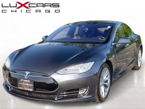 Used 2016 Tesla Model S AWD image 4