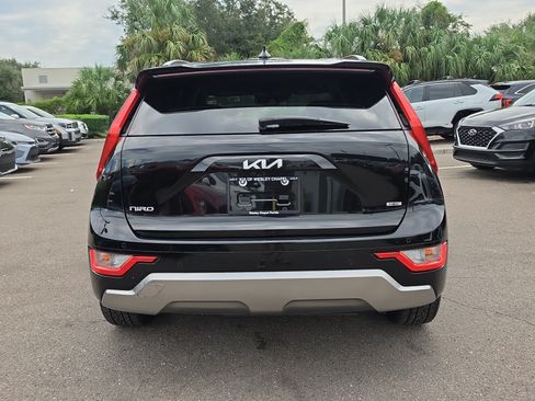 Certified 2023 Kia Niro EX Touring FWD image 6