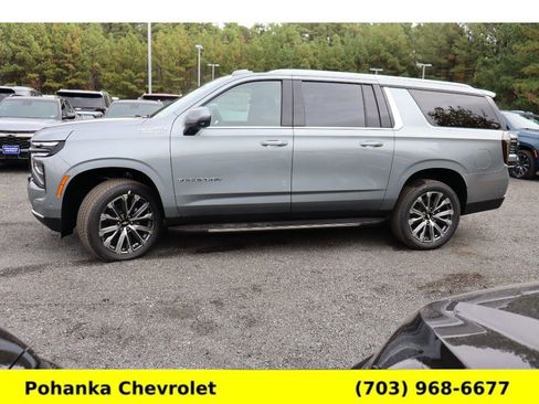 New 2026 Chevrolet Suburban High Country w/ Sun And Tow Package image 4