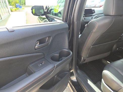 Used 2024 Honda Passport TrailSport image 22
