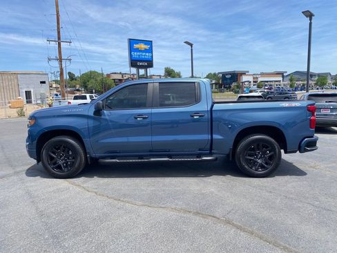 Used 2024 Chevrolet Silverado 1500 Custom AWD/4WD image 2