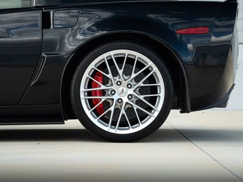 Used 2013 Chevrolet Corvette ZR1 w/ 3ZR Preferred Equipment Group image 33