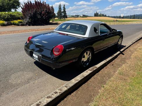 Used 2002 Ford Thunderbird RWD image 7