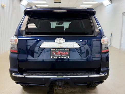 Used 2020 Toyota 4Runner Limited AWD/4WD image 6