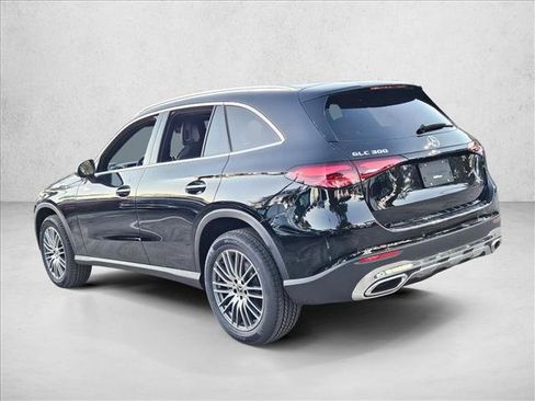 Certified 2026 Mercedes-Benz GLC 300 image 9