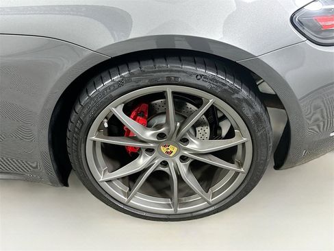 Used 2017 Porsche 718 Cayman S image 22