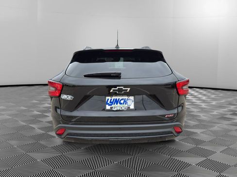 New 2026 Chevrolet Trax RS w/ Driver Confidence Package FWD image 4