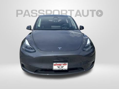 Used 2023 Tesla Model Y Long Range AWD/4WD image 6