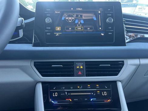 New 2026 Volkswagen Jetta SE image 19