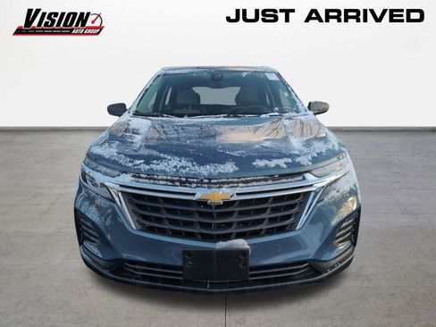Used 2024 Chevrolet Equinox LS w/ Driver Confidence II Package image 2