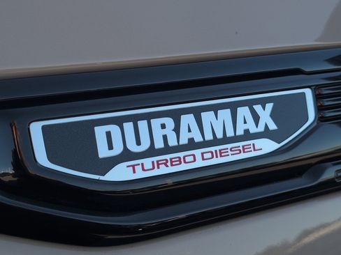 Used 2022 GMC Sierra 1500 Elevation image 10