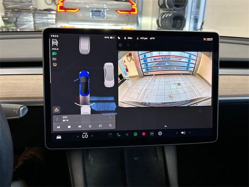 Used 2022 Tesla Model 3 image 13