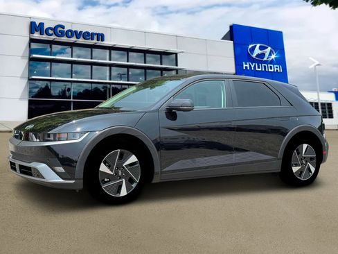 New 2026 Hyundai Ioniq 5 SE AWD/4WD image 2