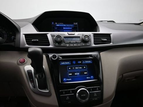 Used 2014 Honda Odyssey EX-L image 24