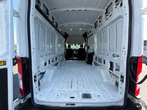 Used 2024 Ford Transit 250 148 High Roof RWD image 14