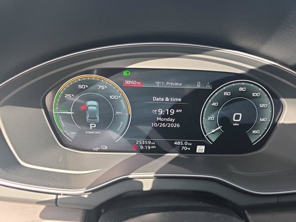 Used 2025 Audi Q5 e Premium Plus AWD/4WD image 9