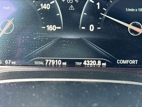Used 2017 BMW 530i RWD image 15
