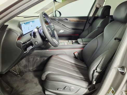 Certified 2026 Genesis G80 2.5T Advanced AWD/4WD image 17