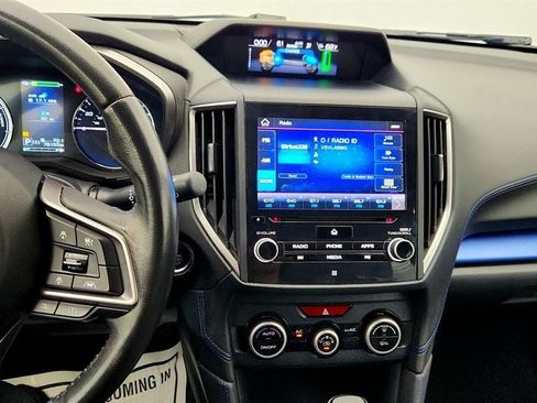 Used 2022 Subaru Crosstrek Hybrid AWD/4WD image 17