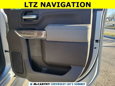 Used 2021 Chevrolet Silverado 3500 LTZ w/ LTZ Plus Package image 22