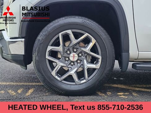 Used 2023 GMC Sierra 1500 SLT w/ SLT Convenience Package image 8