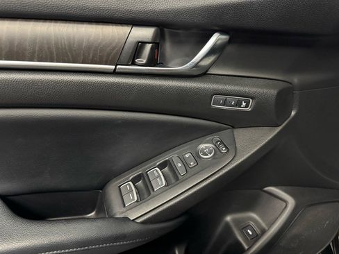Used 2018 Honda Accord EX-L image 13