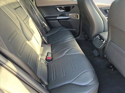 Used 2024 Mercedes-Benz EQE AMG 4MATIC SUV image 21