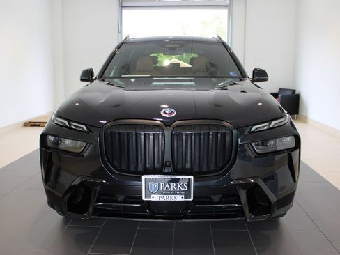 Used 2023 BMW X7 xDrive40i w/ Executive Package AWD/4WD image 13