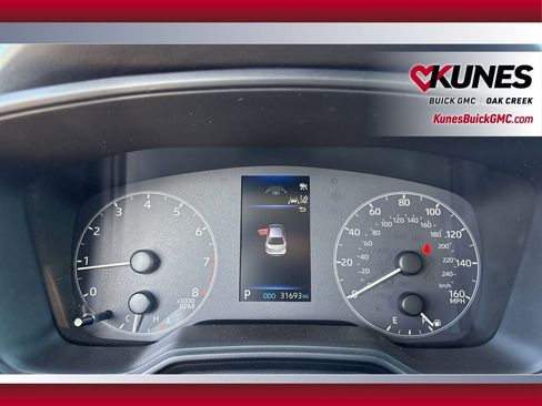 Used 2025 Toyota Corolla LE image 11