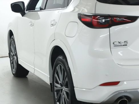 Used 2025 MAZDA CX-5 Signature AWD/4WD image 42