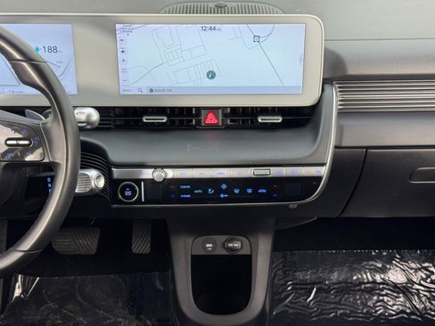 Used 2022 Hyundai Ioniq 5 SE w/ Cargo Package image 21