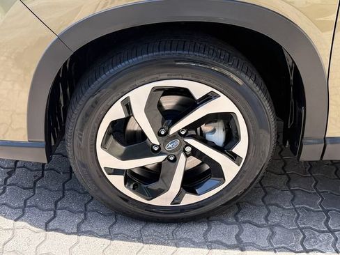 Certified 2023 Subaru Forester Touring AWD/4WD image 11