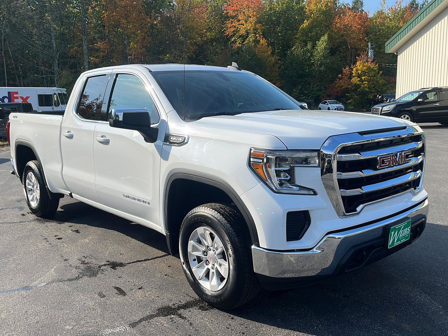 Used 2022 GMC Sierra 1500 SLE w/ Snow Plow Prep Package AWD/4WD image 7
