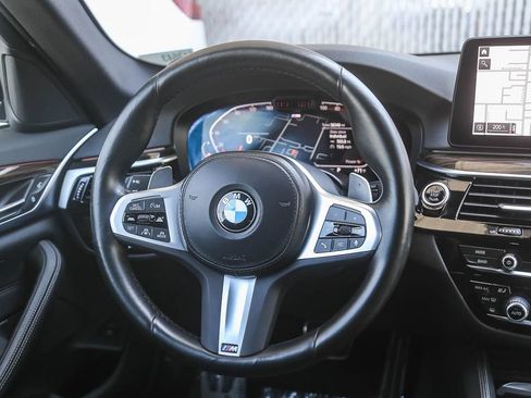 Used 2023 BMW 540i w/ M Sport Package RWD image 12